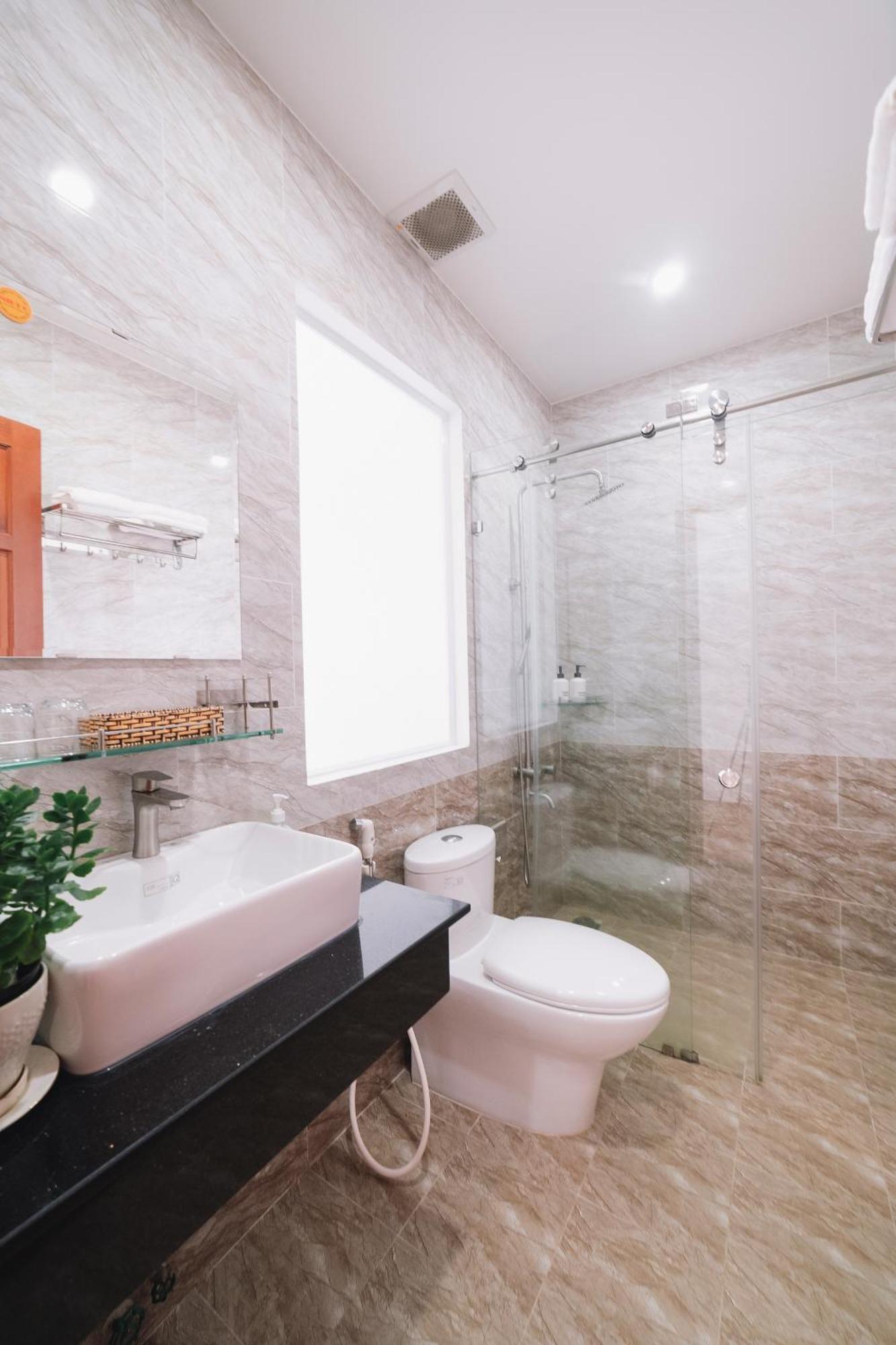 Anh Duc Hotel Da Lat City Экстерьер фото