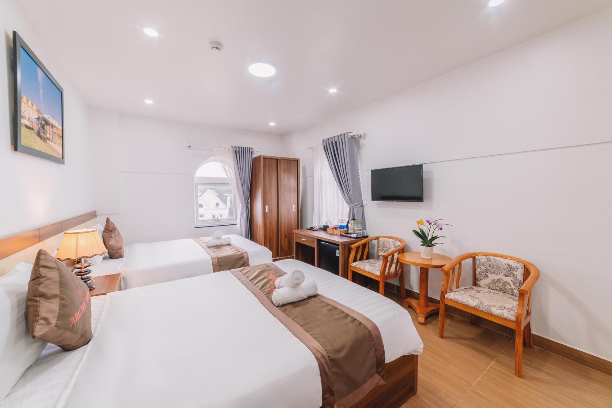 Anh Duc Hotel Da Lat City Экстерьер фото
