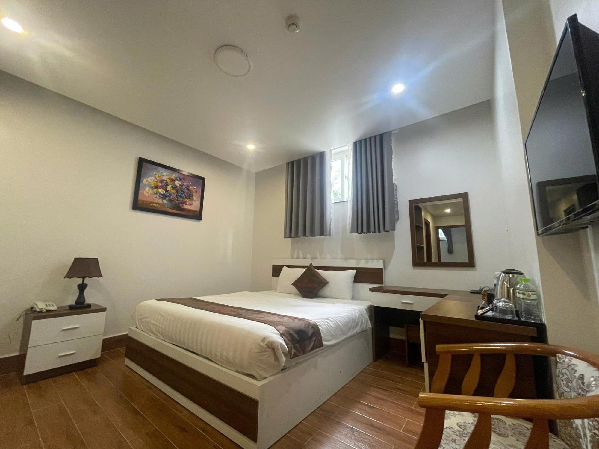 Anh Duc Hotel Da Lat City Экстерьер фото